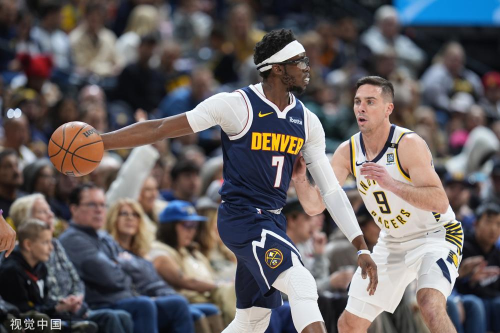 着球队整体 着球队整体