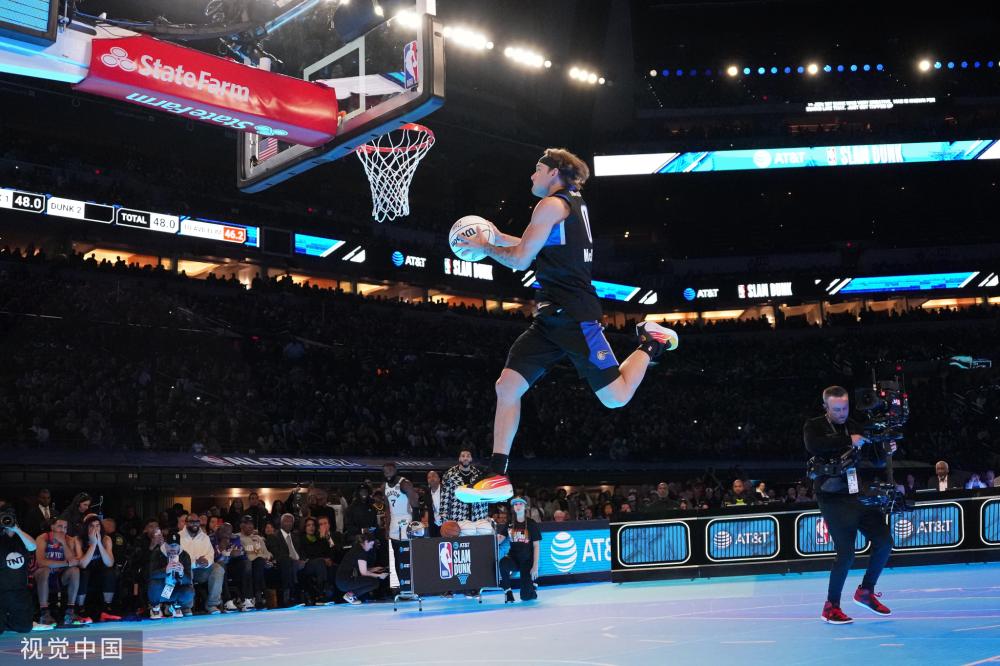 红魔在世界 红魔在世界