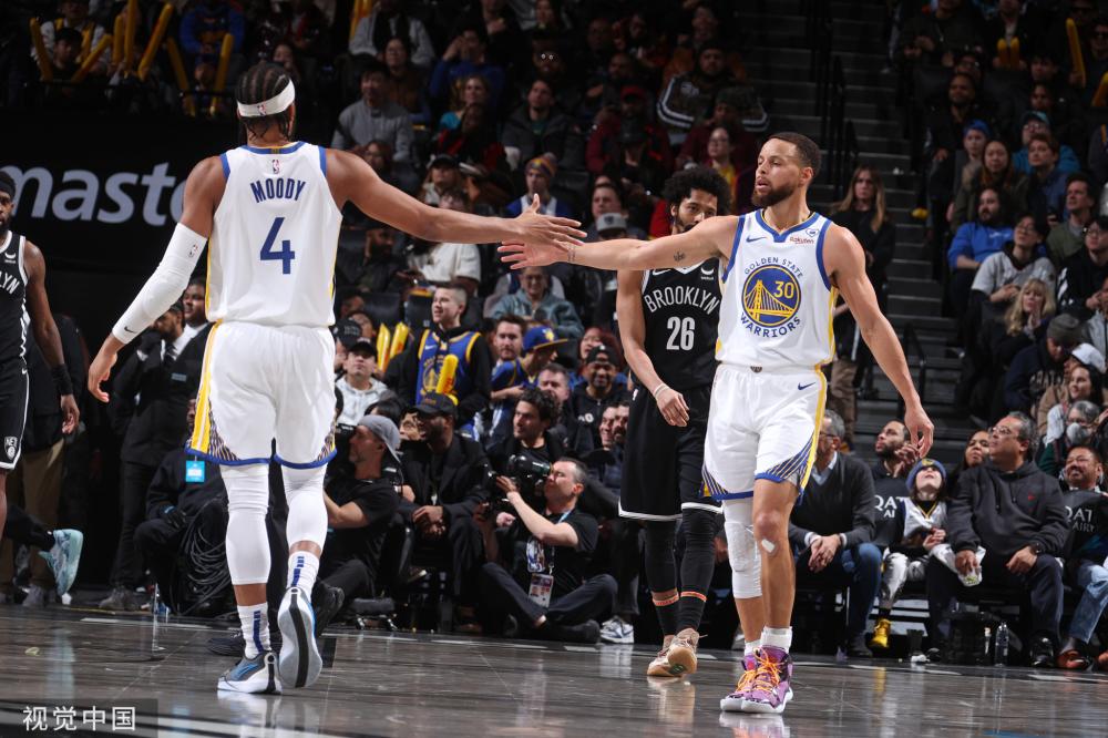 埃利奥特或 埃利奥特或