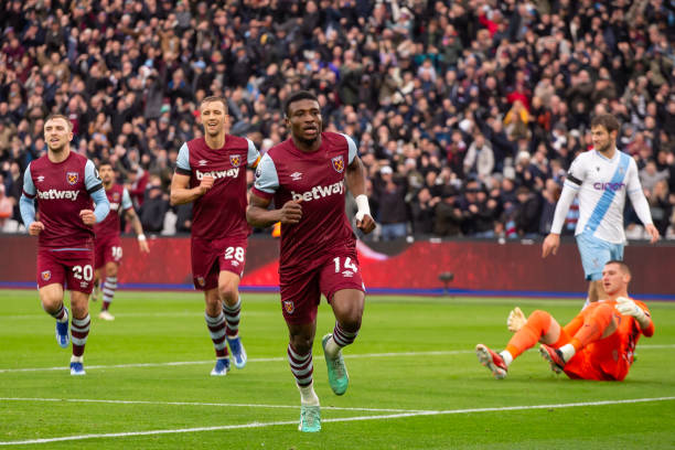 位在阿贾克 位在阿贾克