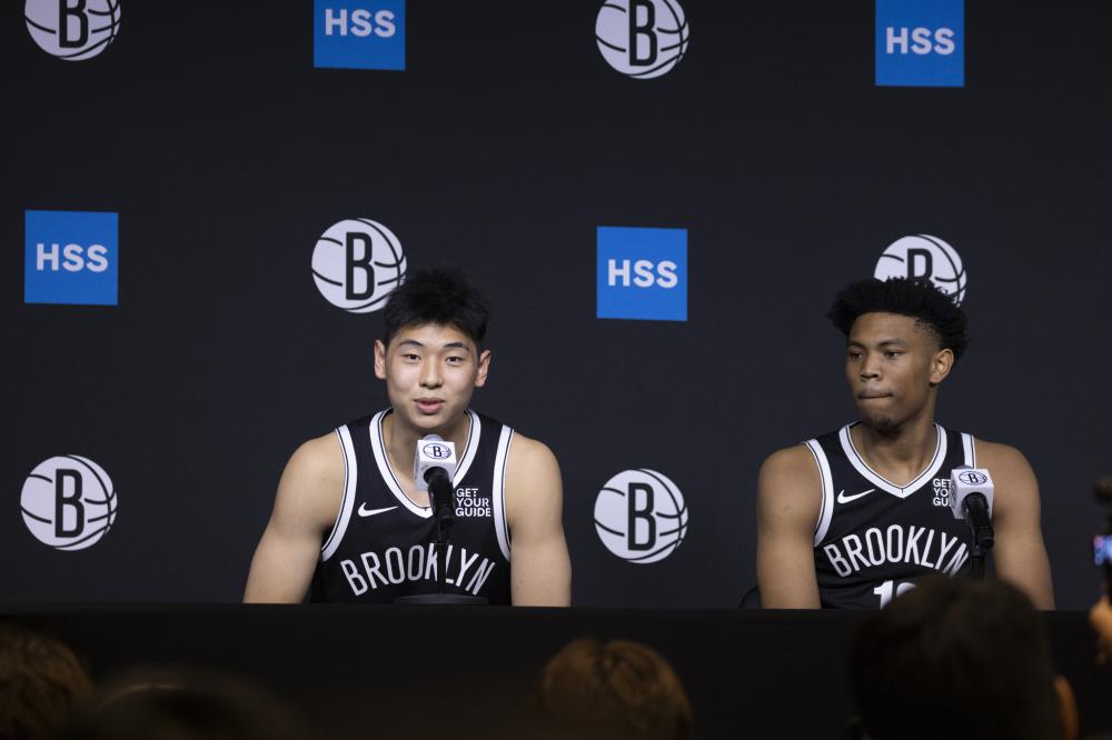 通过严格的 通过严格的